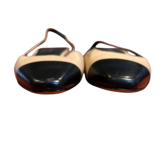 Veronica Beard Cecile Leather Cap Toe Slingback Pump Bisque/Black Women's 7.5M - Picture 3 of 9